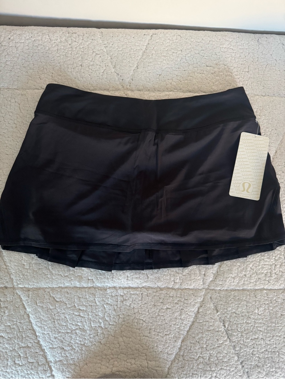 lululemon athletica NWT Run Pace Setter Black Active Mini Skirt Size 10